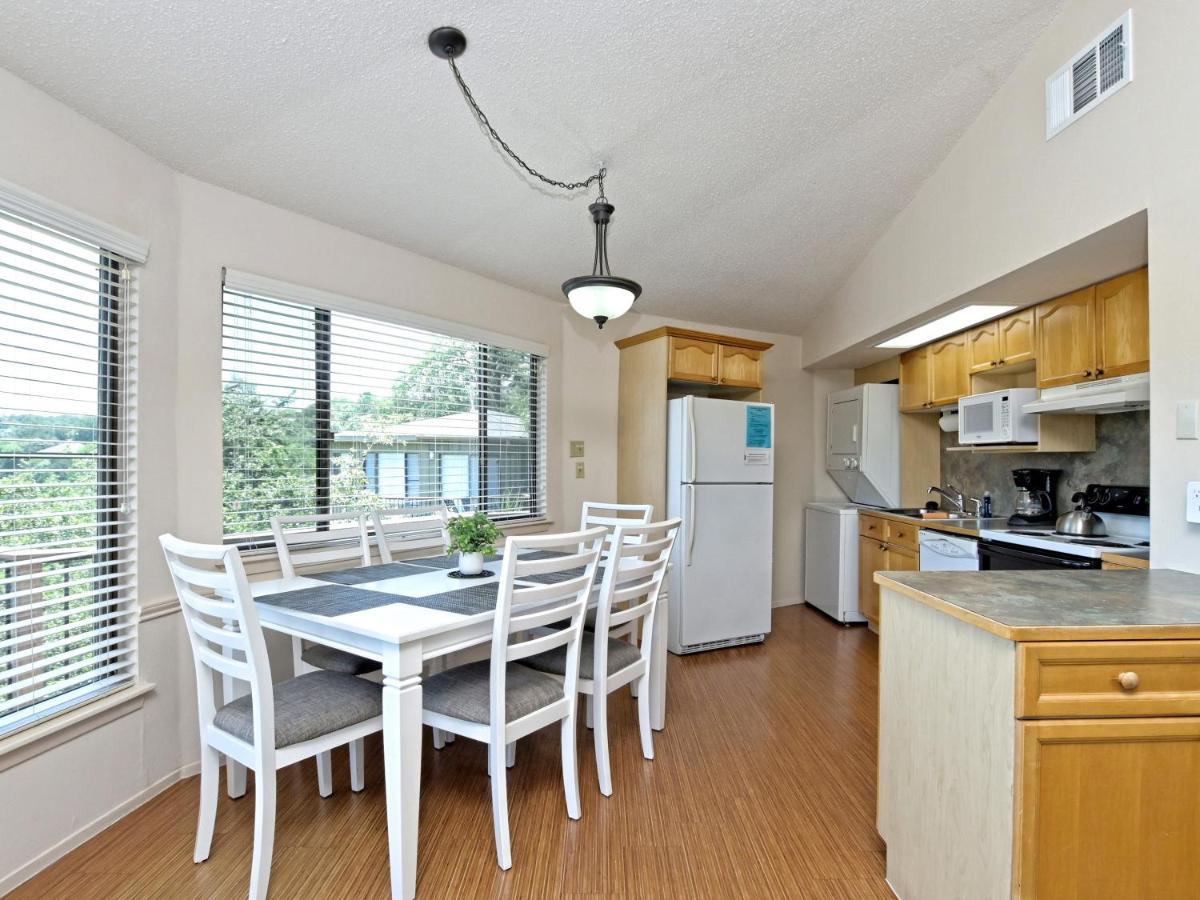 Lakefront Bungalow With Community Poolhot Tub #3 เลคเวย์ ภายนอก รูปภาพ